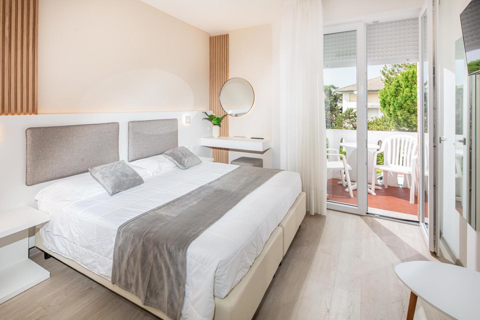 Hotel San Francisco Lignano Sabbiadoro Extérieur photo