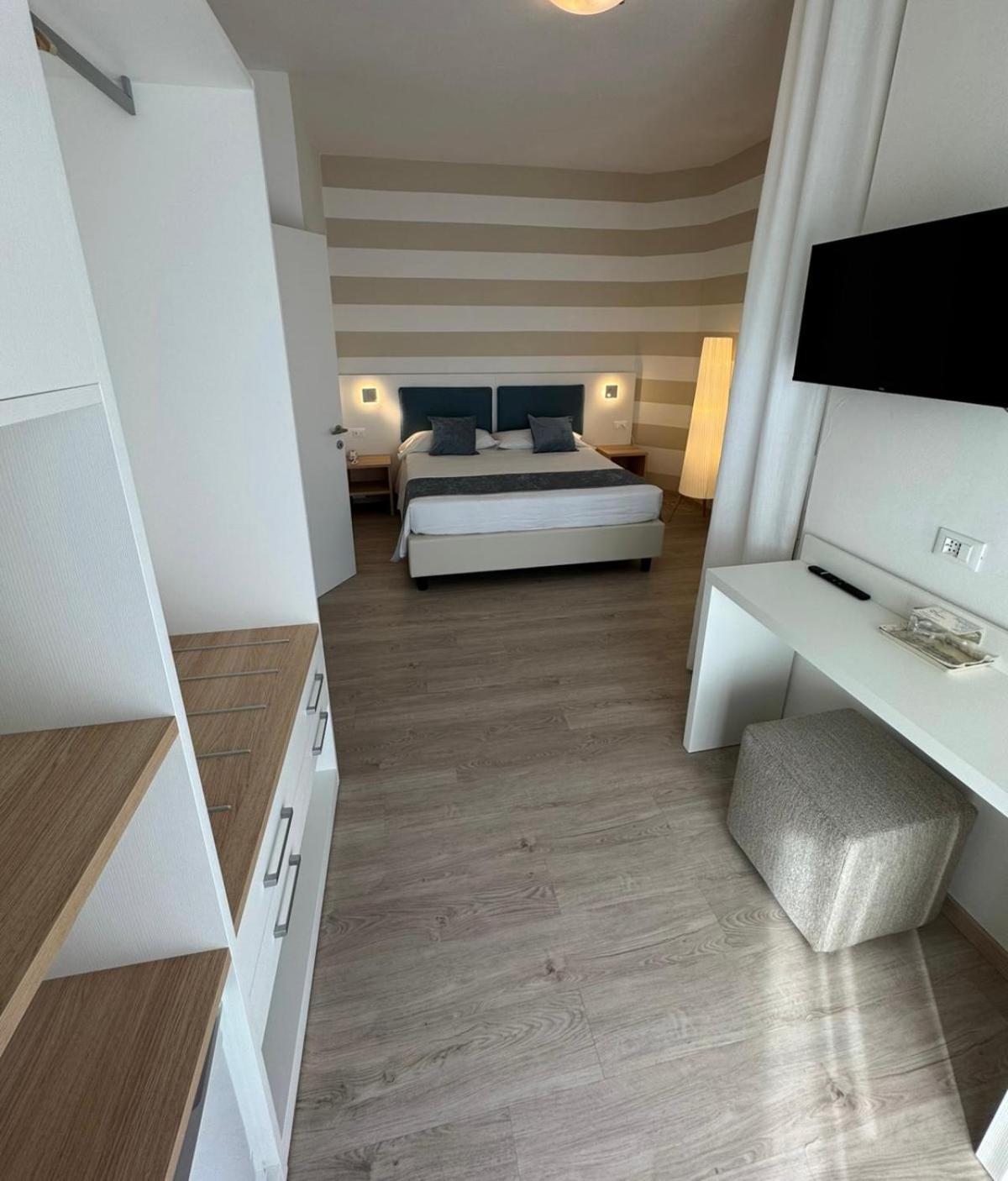 Hotel San Francisco Lignano Sabbiadoro Extérieur photo