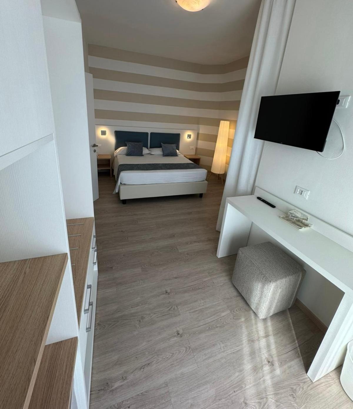 Hotel San Francisco Lignano Sabbiadoro Extérieur photo