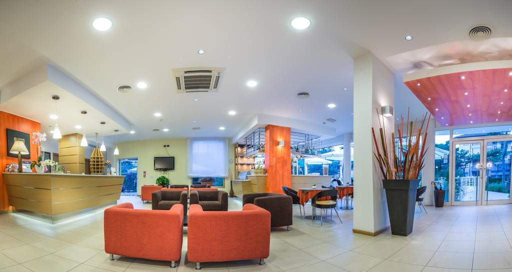 Hotel San Francisco Lignano Sabbiadoro Extérieur photo